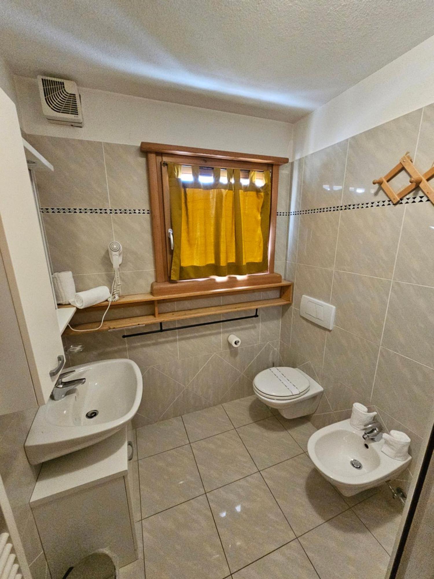 Chalet La Rugiada Борміо Екстер'єр фото