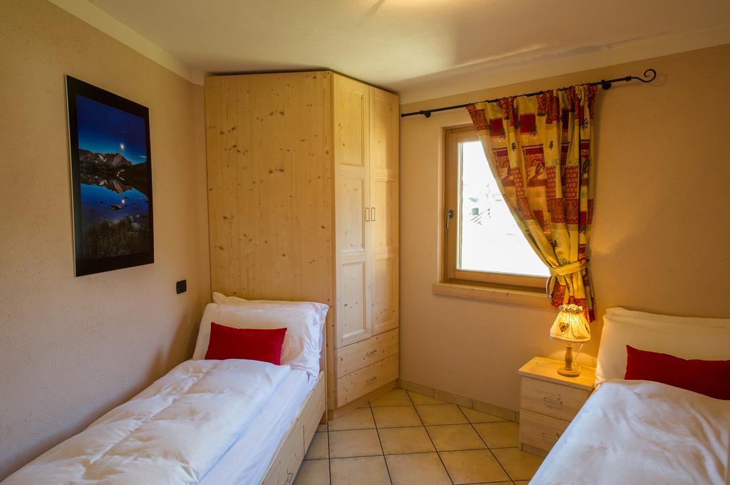 Chalet La Rugiada Борміо Екстер'єр фото